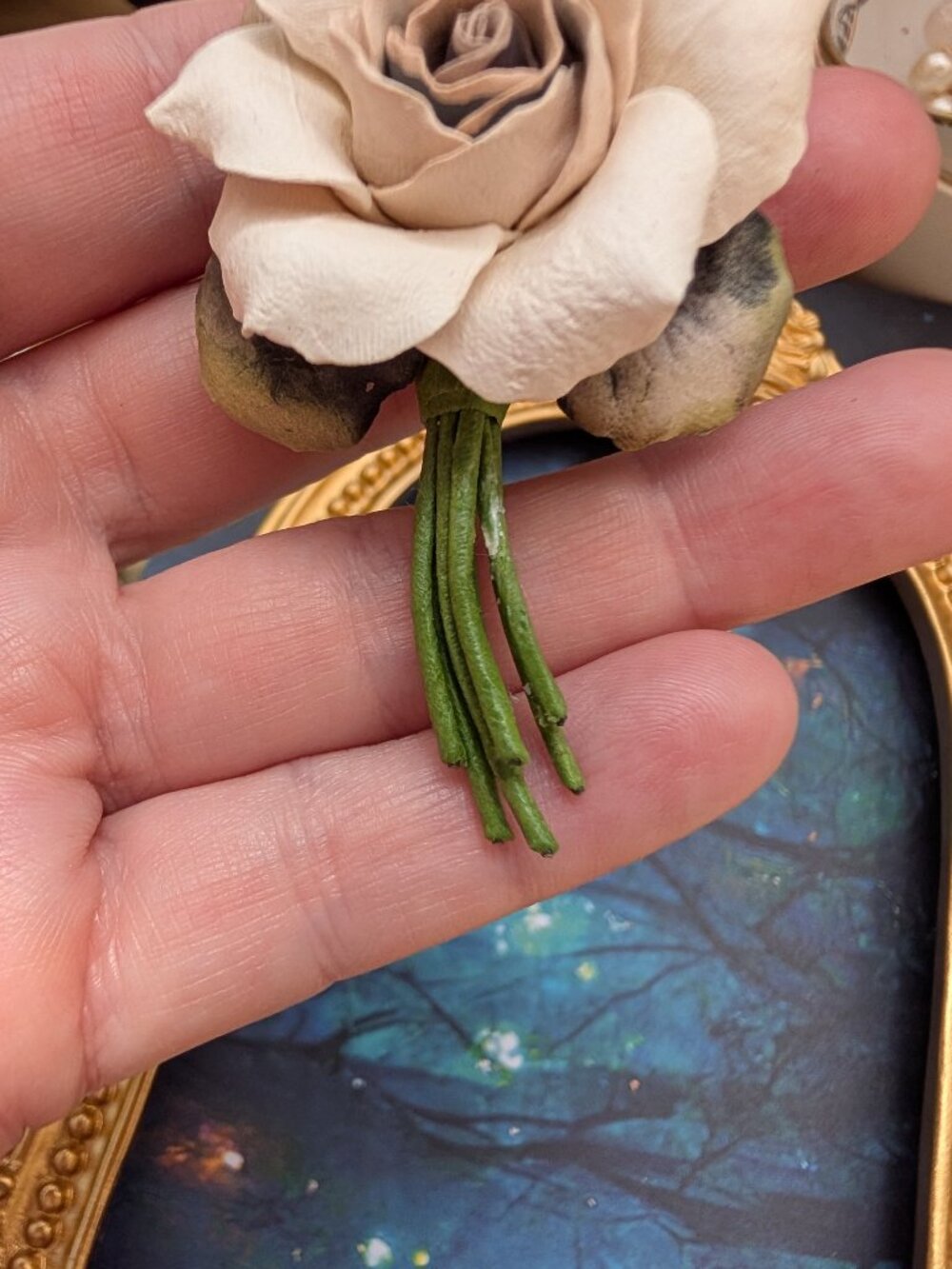 Vintage 1950's Handmade Unique Cream Roses Brooch - Picture 11 of 13